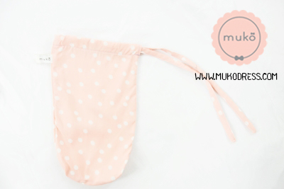 Muko Nursing Cover ผ้าคลุมให้นม AA04-018 ลายส้มจุดขาว