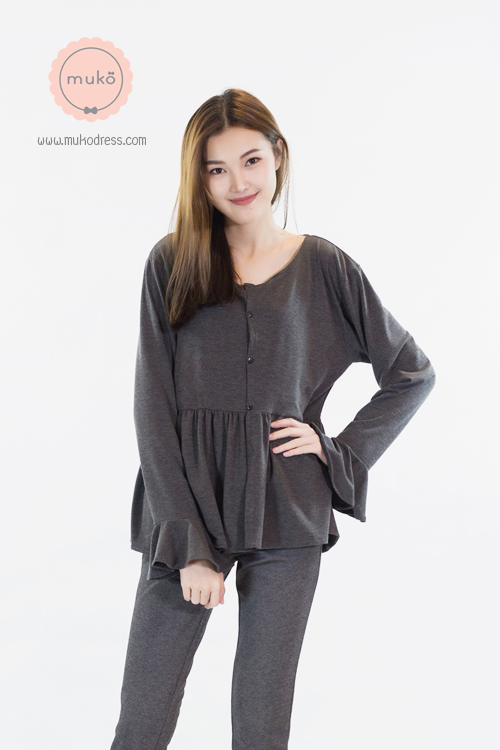 Muko Brooklyn Cardigan เสื้อคลุม แขนระบายอกระบาย AB05-006 สีเทาเข้ม Muko Brooklyn Cardigan เสื้อคลุม แขนระบายอกระบาย AB05-006 สีเทาเข้ม