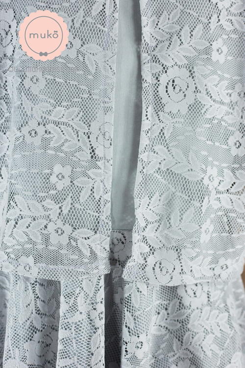 Muko Nico Lace Dress เดรสคลุมท้อง เปิดให้นม DZ22-001 เทาอ่อน Muko Nico Lace Dress เดรสคลุมท้อง เปิดให้นม DZ22-001 เทาอ่อน