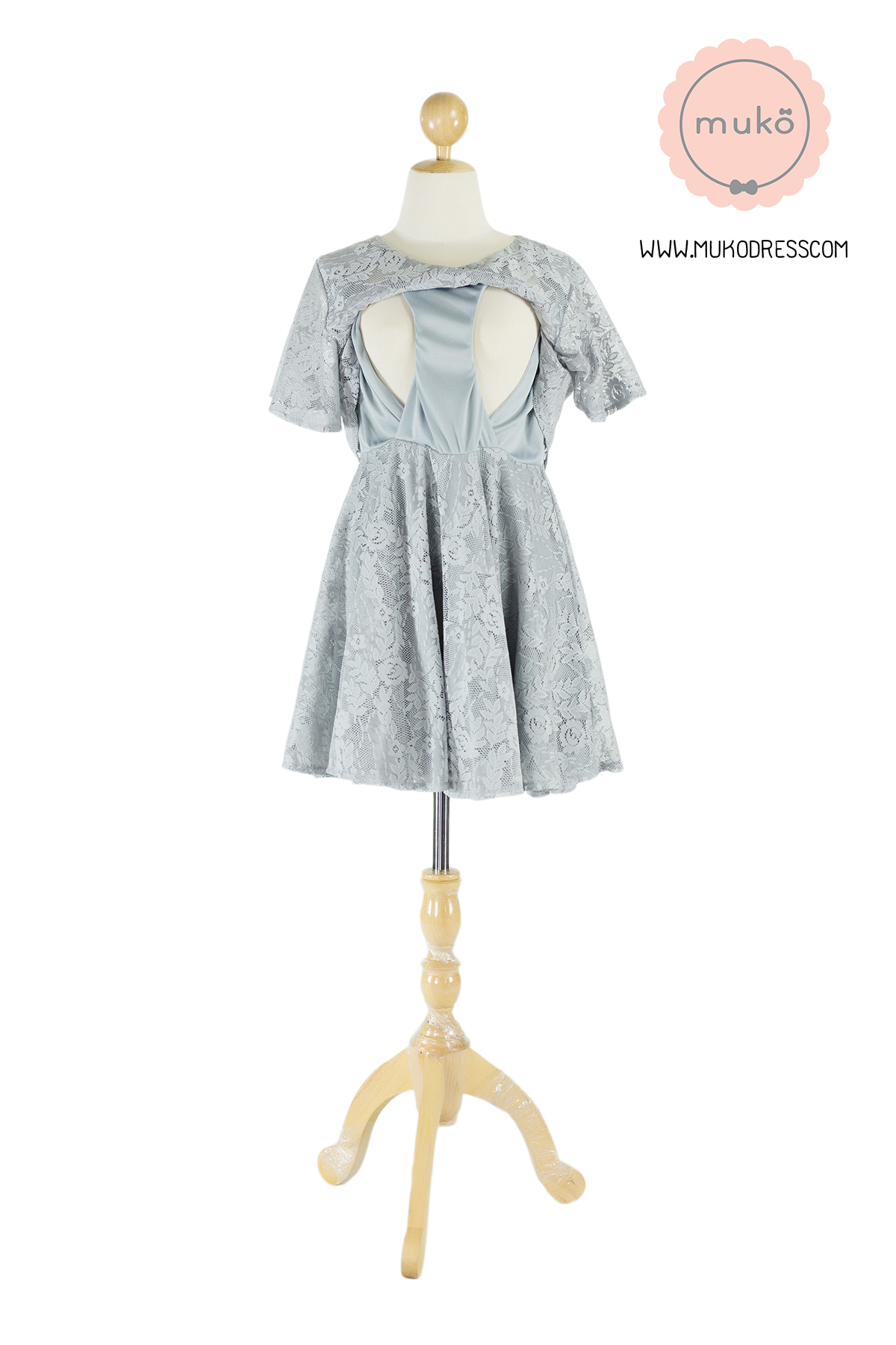 Muko Nico Lace Dress เดรสคลุมท้อง เปิดให้นม DZ22-001 เทาอ่อน Muko Nico Lace Dress เดรสคลุมท้อง เปิดให้นม DZ22-001 เทาอ่อน