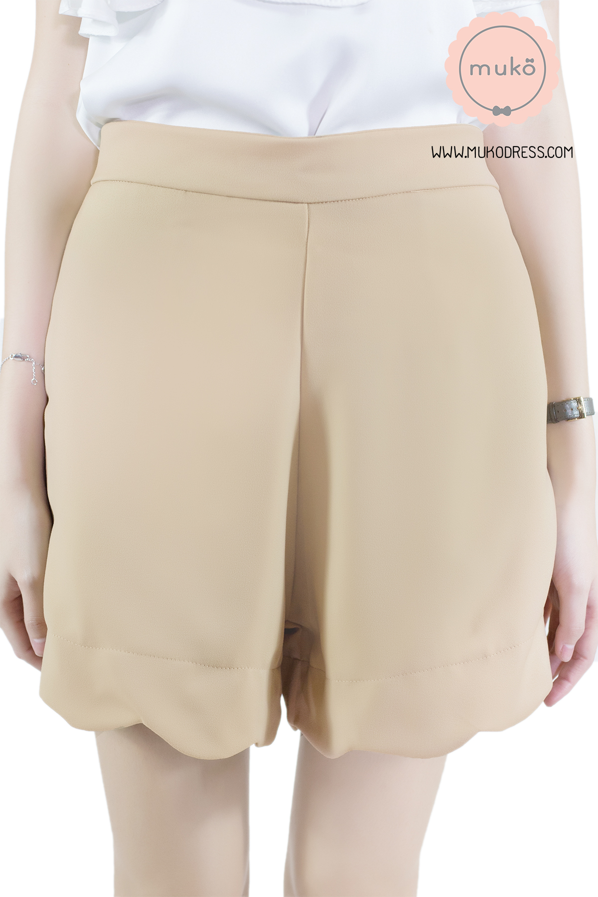 Muko Ella กางเกงขาสั้น ( หลังคลอด )  BS02-005L สีครีม