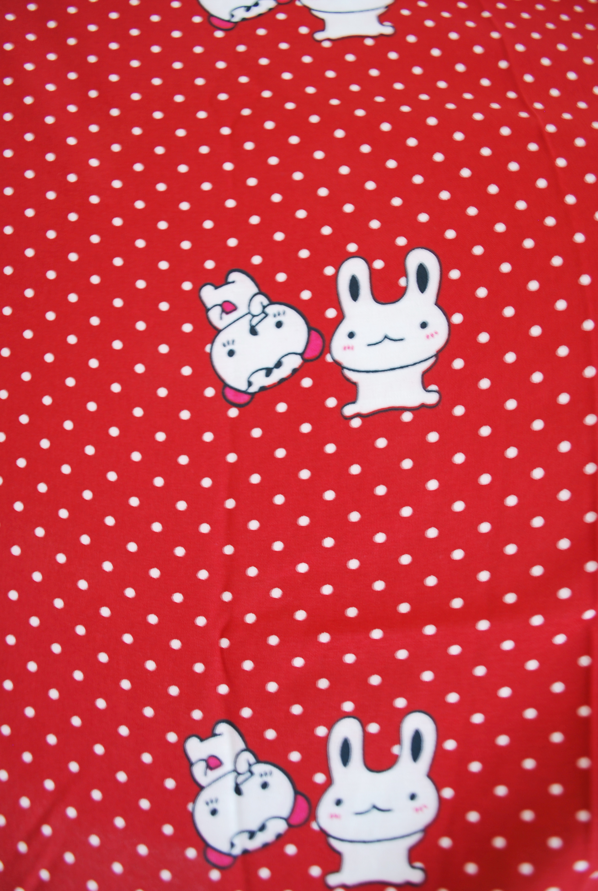 Muko Nursing Cover ผ้าคลุมให้นม AA03-009 กระต่ายแดง Muko Nursing Cover ผ้าคลุมให้นม AA03-009 กระต่ายแดง